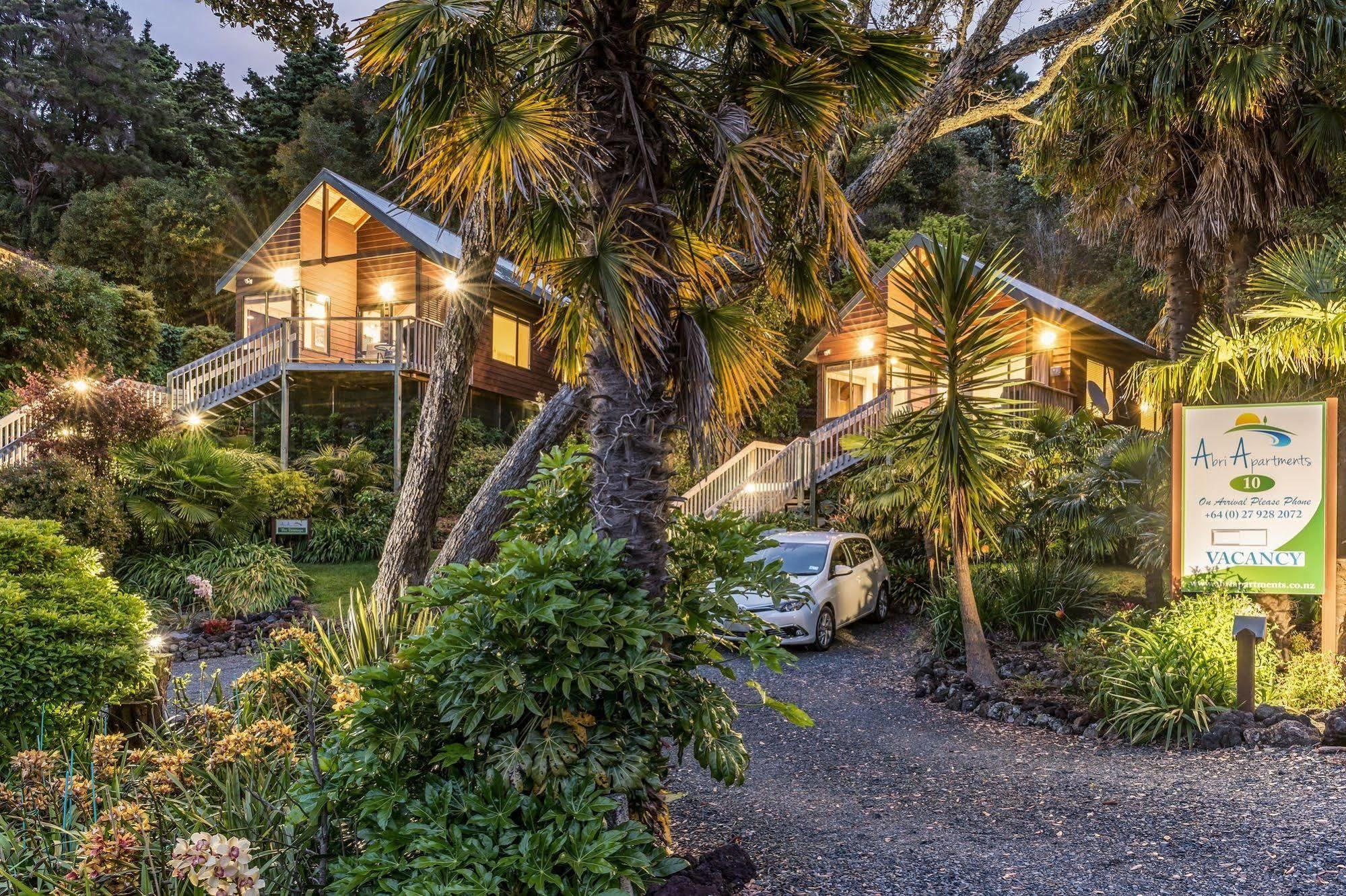 Abri Apartments Paihia Exterior photo